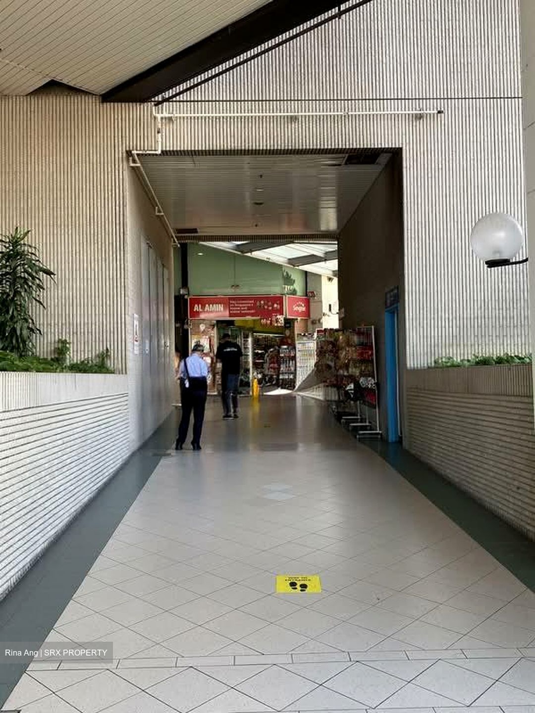 Sim Lim Square (D7), Retail #585364441